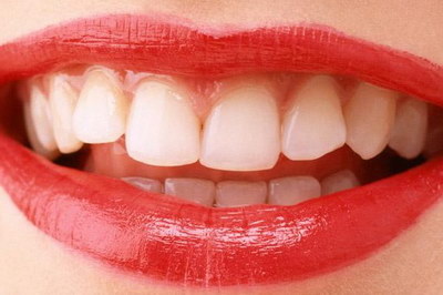 刚换的牙齿为什么发白_法医鉴定牙齿轻伤标准