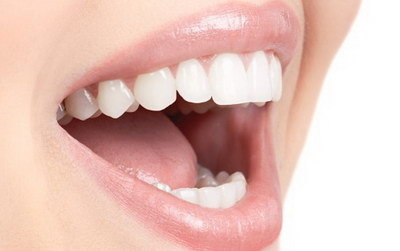 50岁牙齿松动是何原因_拔掉的牙齿有什么传染病