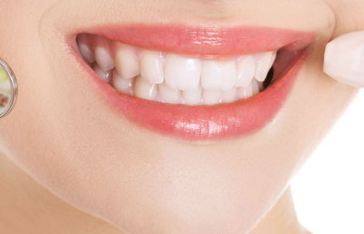 果酸对牙齿有腐蚀作用吗_被腐蚀的牙齿还保得住吗