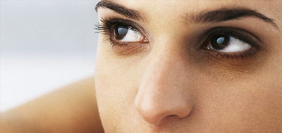 双眼皮肿成单眼皮怎么恢复_双眼皮肿成单眼皮怎么消肿
