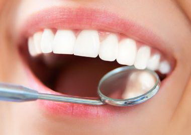 吃什么有利于缓解牙龈萎缩_六味地黄贴片治疗牙龈萎缩