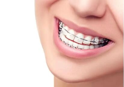 拔牙后牙龈一般肿几天_拔牙后牙龈溃疡的原因