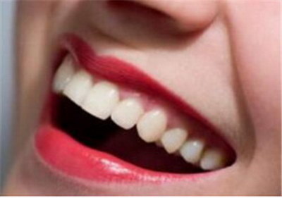 牙齿拔了多长时间可以喝水_牙齿拔了过后牙槽骨会吸收吗