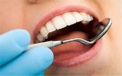 刷牙时牙龈出血的原因