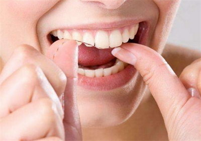 儿童牙齿越来越歪_儿童牙齿越来越稀是什么原因