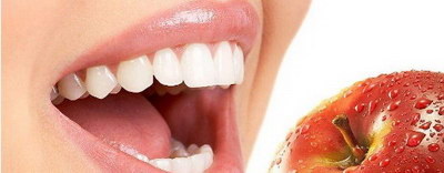 美白牙齿会有副作用吗(美白牙齿贴片有副作用吗)