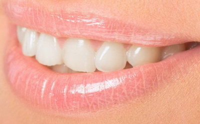 有没有美白牙齿的方法(让你拥有漂亮的笑容——美白牙齿的方法)
